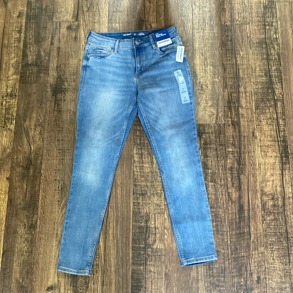 Cute old navy skinny jeans